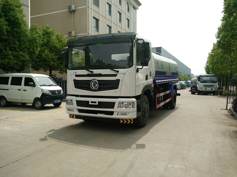 15����ˮ܇�S����15����ˮ܇�r(ji��)�񣬖|�L(f��ng)15����ˮ܇�S�҃r(ji��)����������ˮ܇���N�۹�˾