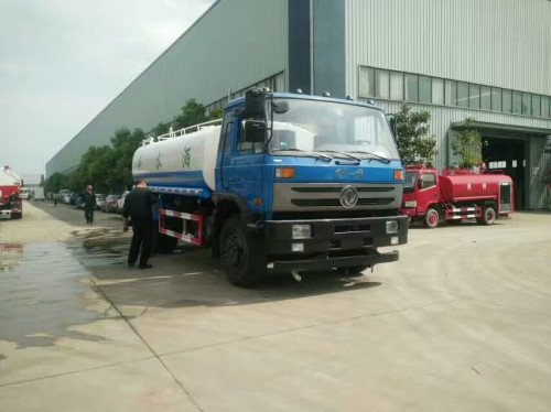 東風(fēng)老款灑水車(chē)價(jià)格圖片 東風(fēng)老款灑水車(chē)價(jià)格圖片