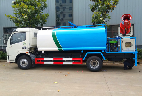 東風大多利卡10方灑水車 東風大多利卡10方灑水車