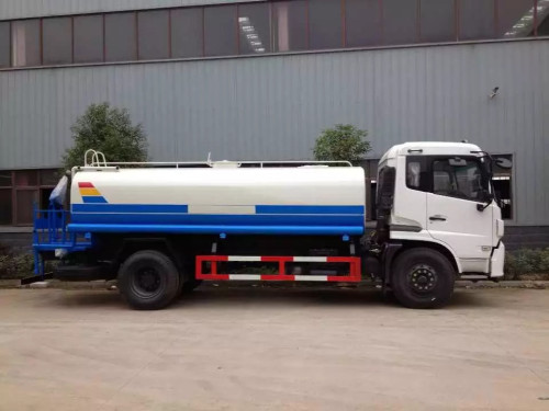 南陽(yáng)灑水車廠家直銷 南陽(yáng)灑水車廠家直銷