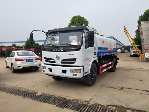 �|�L(f��ng)8����ˮ܇���|�L(f��ng)8����ˮ܇�S�҃r(ji��)���(b��o)�r(ji��)���|�L(f��ng)8����ˮ܇�N�۹�˾