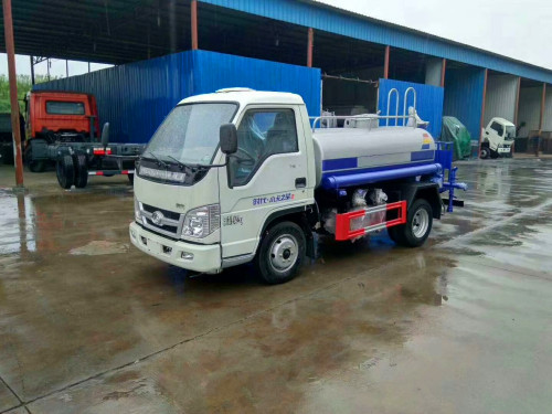 環(huán)衛(wèi)灑水車 環(huán)衛(wèi)灑水車