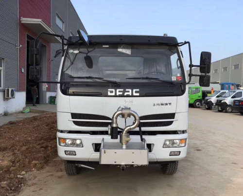 10噸灑水車(chē)價(jià)位及灑水車(chē)多少錢(qián)一輛 10噸灑水車(chē)價(jià)位及灑水車(chē)多少錢(qián)一輛