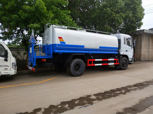 程力15噸灑水車多少錢 程力15噸灑水車多少錢