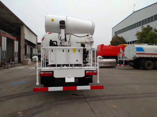 噴藥灑水車 噴藥灑水車