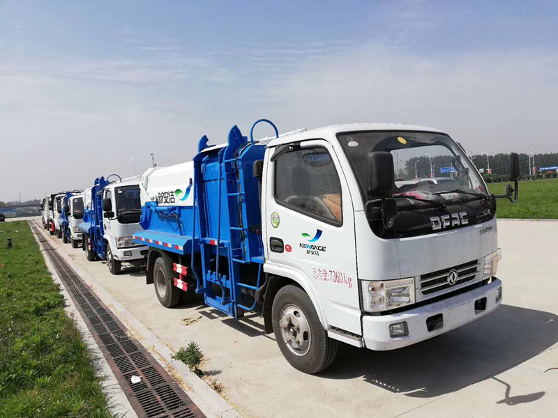 路面垃圾清掃車(chē) 路面垃圾清掃車(chē)