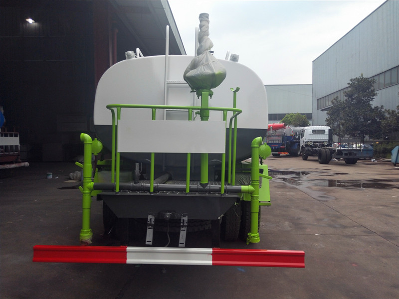 東風(fēng)多利卡8噸灑水車(chē)-8方灑水車(chē)價(jià)格報(bào)價(jià)-程力集團(tuán) 東風(fēng)多利卡8噸灑水車(chē)-8方灑水車(chē)價(jià)格報(bào)價(jià)-程力集團(tuán)