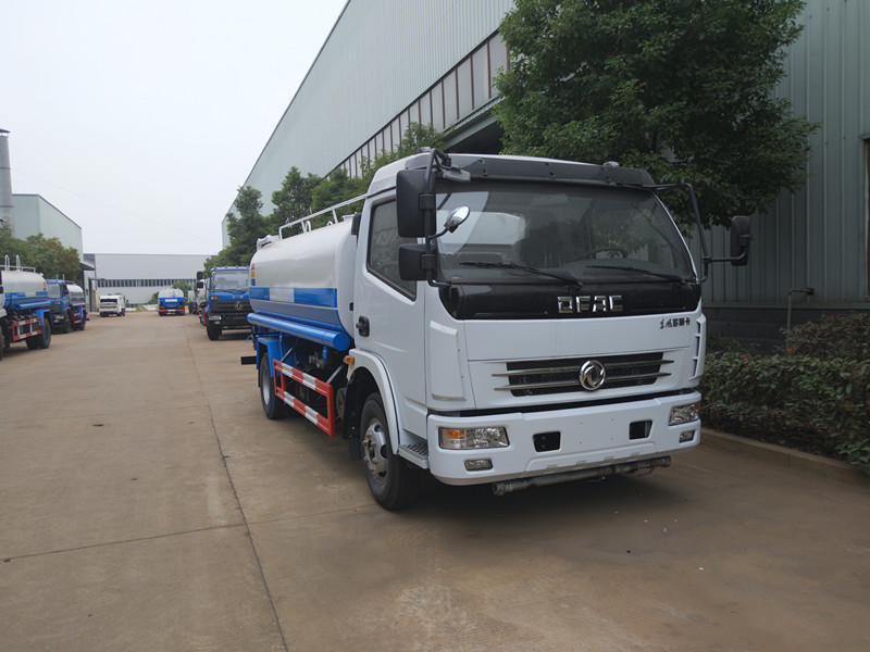 工地用灑水車(chē)生產(chǎn)廠(chǎng)家,大型噴藥車(chē),中型灑水車(chē)參數(shù) 工地用灑水車(chē)生產(chǎn)廠(chǎng)家,大型噴藥車(chē),中型灑水車(chē)參數(shù)