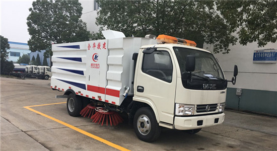 東風(fēng)小多利卡5方掃路車 掃路鏟雪多功能清掃車 東風(fēng)小多利卡5方掃路車 掃路鏟雪多功能清掃車