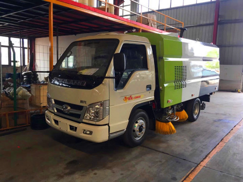 福田時(shí)代祥龍3方吸塵車-小型掃路車 福田時(shí)代祥龍3方吸塵車-小型掃路車