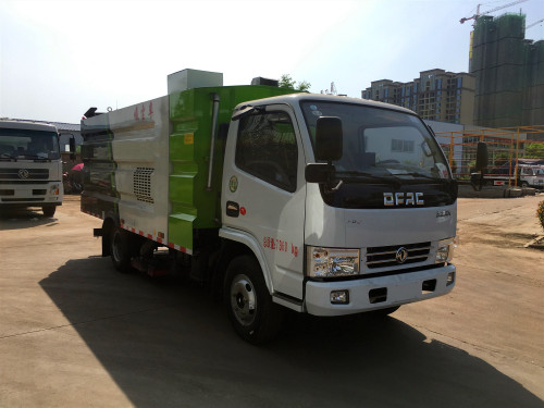 東風(fēng)小多利卡5方吸塵車-5方道路吸塵車 東風(fēng)小多利卡5方吸塵車-5方道路吸塵車