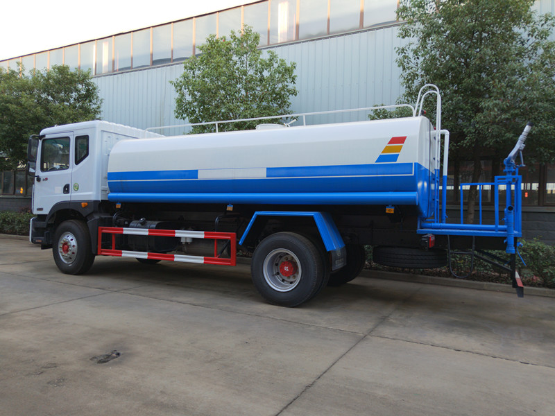 程力威牌CLW5180GSSYT6型灑水車 程力威牌CLW5180GSSYT6型灑水車