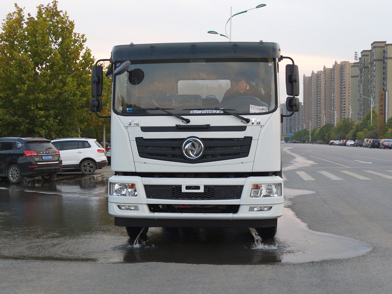 東風(fēng)15噸抑塵車-灑水車-程力威牌CLW5180TDYWL6型多功能抑塵車 東風(fēng)15噸抑塵車-灑水車-程力威牌CLW5180TDYWL6型多功能抑塵車