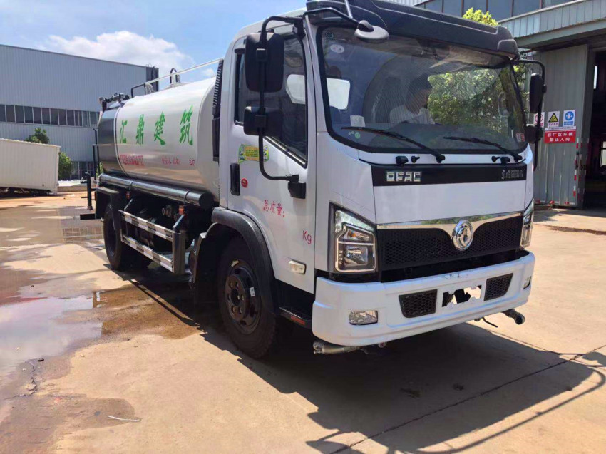 國(guó)六東風(fēng)福瑞卡8噸灑水車-8立方灑水車廠家直銷 國(guó)六東風(fēng)福瑞卡8噸灑水車-8立方灑水車廠家直銷