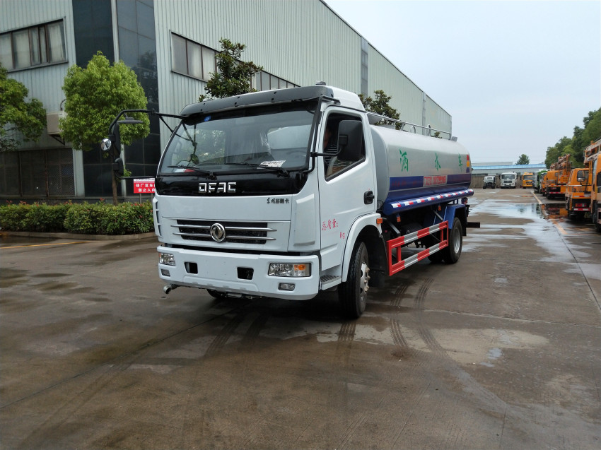 廠家供應(yīng)5噸灑水車 東風(fēng)與福田品牌均可選 新一代國六排放灑水車 廠家供應(yīng)5噸灑水車 東風(fēng)與福田品牌均可選 新一代國六排放灑水車