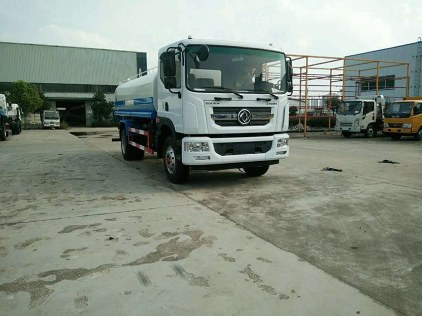 山南市灑水車廠家銷售-山南市灑水車價(jià)格報(bào)價(jià)-山南市灑水車銷售中心 山南市灑水車廠家銷售-山南市灑水車價(jià)格報(bào)價(jià)-山南市灑水車銷售中心