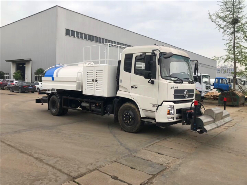 東風(fēng)天錦國六12噸噴霧灑水車價格-湖北盈通灑水車生產(chǎn)廠家 東風(fēng)天錦國六12噸噴霧灑水車價格-湖北盈通灑水車生產(chǎn)廠家