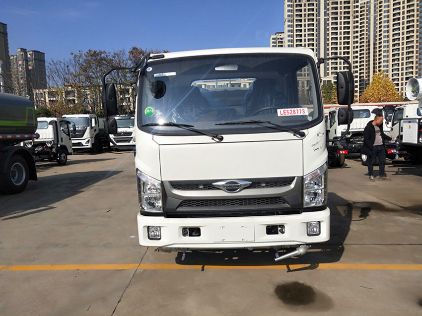 福田康瑞5方吸糞車圖片-盈通吸糞車生產(chǎn)廠家-湖北程力 福田康瑞5方吸糞車圖片-盈通吸糞車生產(chǎn)廠家-湖北程力