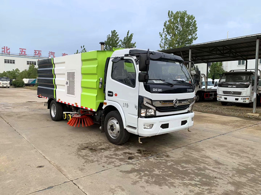 東風(fēng)4方掃路車 多利卡道路清掃車 藍(lán)牌掃路車-湖北程力 東風(fēng)4方掃路車 多利卡道路清掃車 藍(lán)牌掃路車-湖北程力