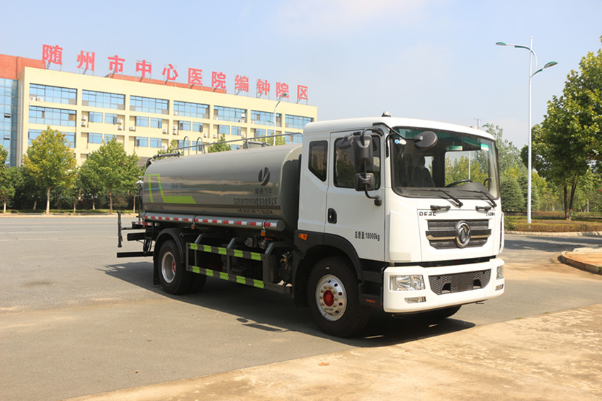 東風(fēng)12噸灑水車圖片 灑水車10噸 5噸灑水車報(bào)價(jià)-湖北盈通汽車 東風(fēng)12噸灑水車圖片 灑水車10噸 5噸灑水車報(bào)價(jià)-湖北盈通汽車