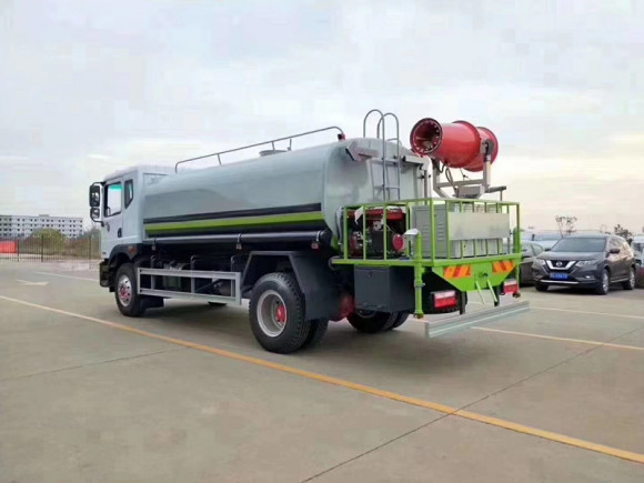 �����u��ˮ܇���������|�L(f��ng)��ˮ܇�S��ֱ�N