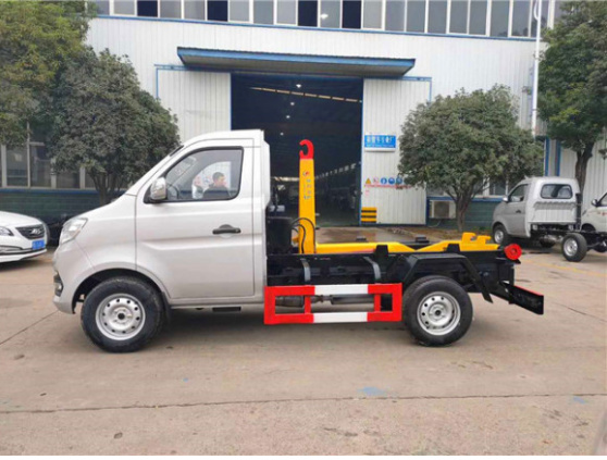 國六長安鉤臂垃圾車 國六長安鉤臂垃圾車