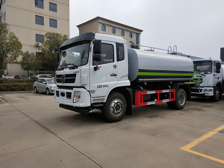 縱昂牌CLT5161GSSEQ6型灑水車(chē)-12噸灑水車(chē)-湖北盈通灑水車(chē)廠家直銷(xiāo) 縱昂牌CLT5161GSSEQ6型灑水車(chē)-12噸灑水車(chē)-湖北盈通灑水車(chē)廠家直銷(xiāo)