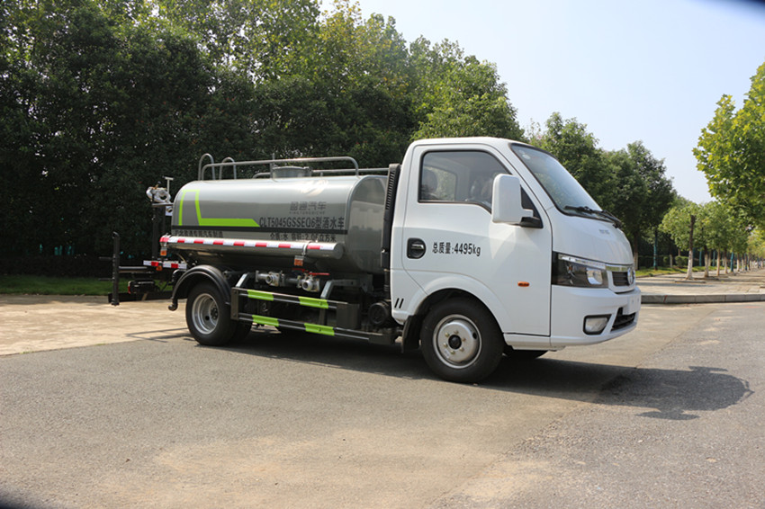 國(guó)六東風(fēng)涂逸3方小型灑水車-小型灑水車廠家直銷-程力小型灑水車生產(chǎn)廠家 國(guó)六東風(fēng)涂逸3方小型灑水車-小型灑水車廠家直銷-程力小型灑水車生產(chǎn)廠家