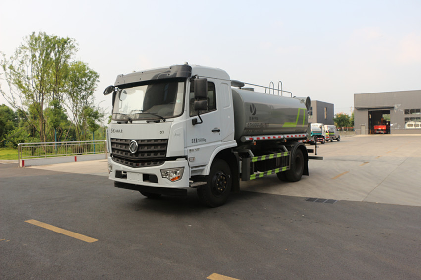 東風12噸灑水車-縱昂牌CLT5182GSSFV6型灑水車-湖北盈通灑水車生產(chǎn)廠家 東風12噸灑水車-縱昂牌CLT5182GSSFV6型灑水車-湖北盈通灑水車生產(chǎn)廠家