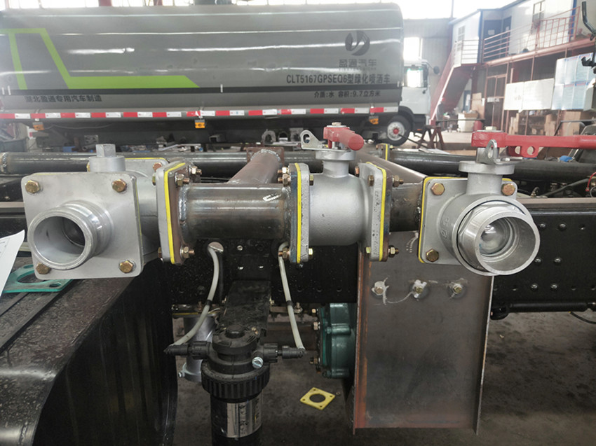 灑水車易損件-哪些是灑水車的易損件-灑水車生產(chǎn)廠家 灑水車易損件-哪些是灑水車的易損件-灑水車生產(chǎn)廠家