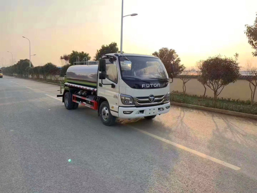 程力5立方灑水車-灑水車-程力5立方灑水車價格-程力集團(tuán) 程力5立方灑水車-灑水車-程力5立方灑水車價格-程力集團(tuán)