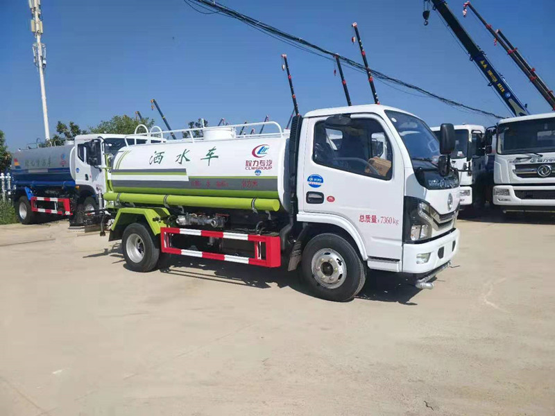 4立方灑水車-4立方灑水車價格-縱昂牌CLT5070GPSEQ6B型綠化噴灑車生產(chǎn)廠家 4立方灑水車-4立方灑水車價格-縱昂牌CLT5070GPSEQ6B型綠化噴灑車生產(chǎn)廠家