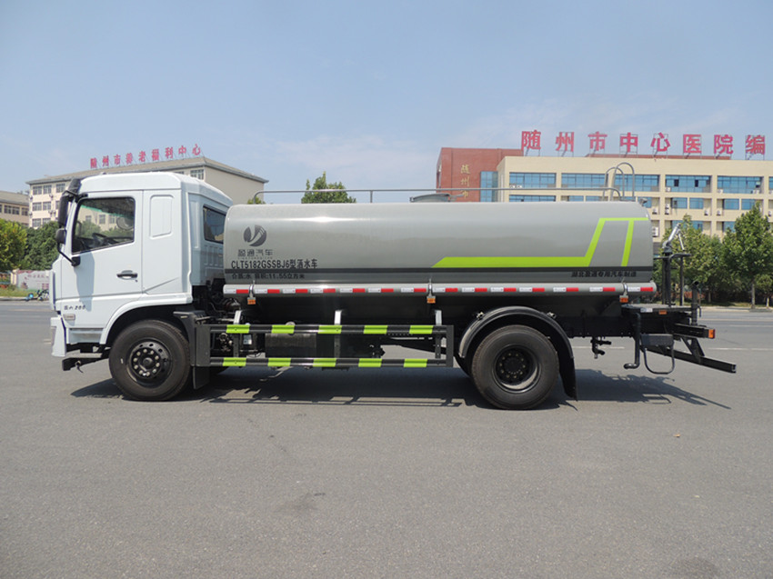 12方灑水車 12方灑水車