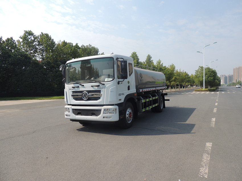 環(huán)衛(wèi)灑水車 環(huán)衛(wèi)灑水車