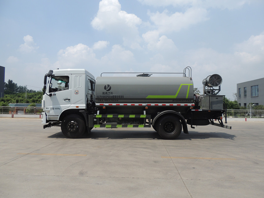 12方灑水車(chē) 12方灑水車(chē)