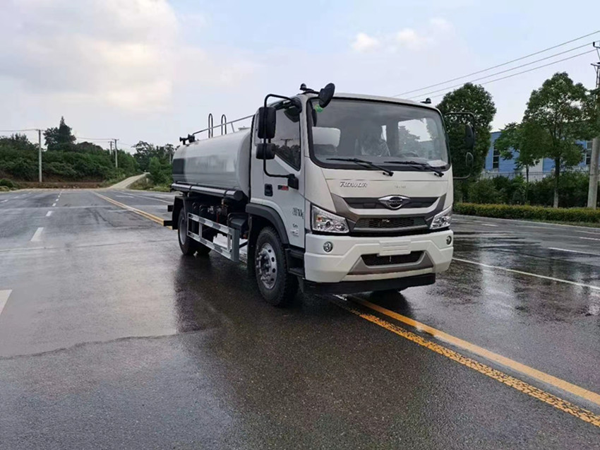 上藍(lán)牌的灑水車報(bào)價(jià)-藍(lán)牌灑水車-上藍(lán)牌的灑水車廠家報(bào)價(jià) 上藍(lán)牌的灑水車報(bào)價(jià)-藍(lán)牌灑水車-上藍(lán)牌的灑水車廠家報(bào)價(jià)