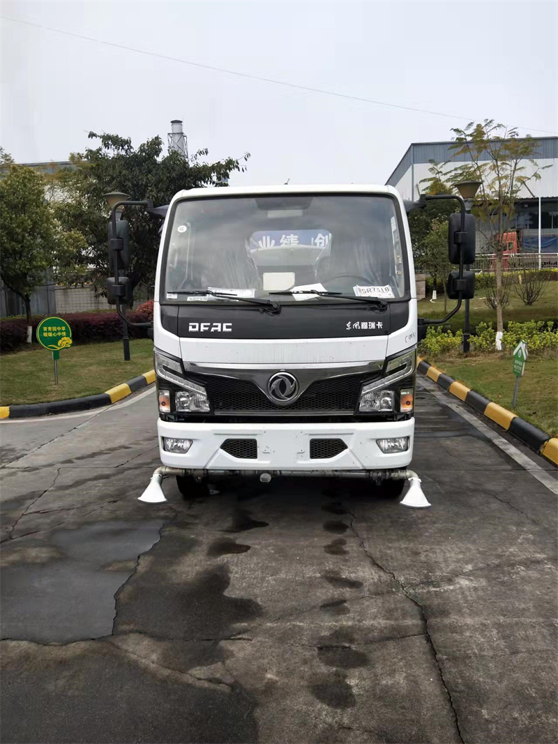 福瑞卡水車-東風(fēng)福瑞卡水車-福瑞卡水車廠家報(bào)價(jià)-湖北盈通 福瑞卡水車-東風(fēng)福瑞卡水車-福瑞卡水車廠家報(bào)價(jià)-湖北盈通