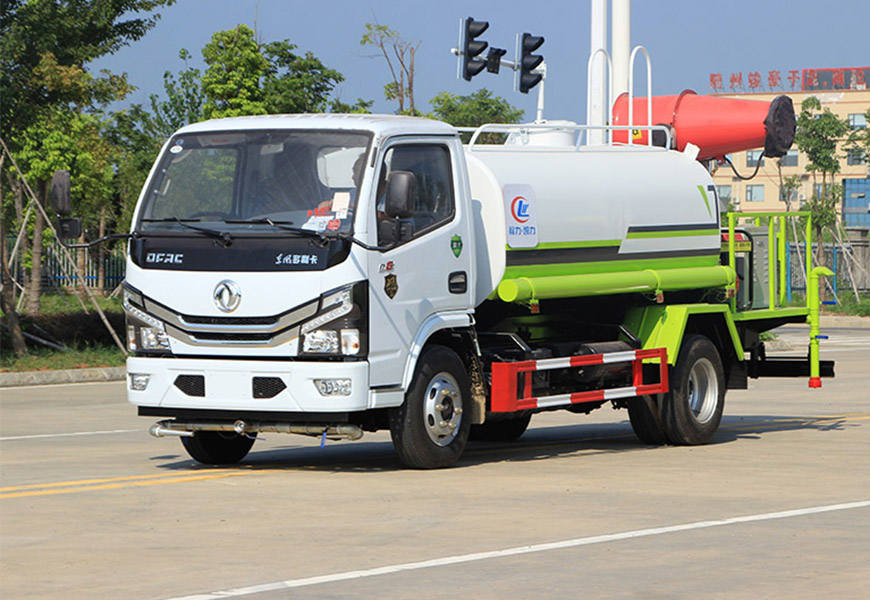 國六東風(fēng)多利卡5噸噴霧灑水車-5噸噴霧灑水車廠家銷售-湖北程力 國六東風(fēng)多利卡5噸噴霧灑水車-5噸噴霧灑水車廠家銷售-湖北程力