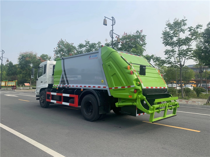 東風天錦12方壓縮垃圾車