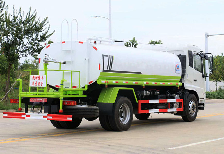東風(fēng)天錦14噸灑水車
